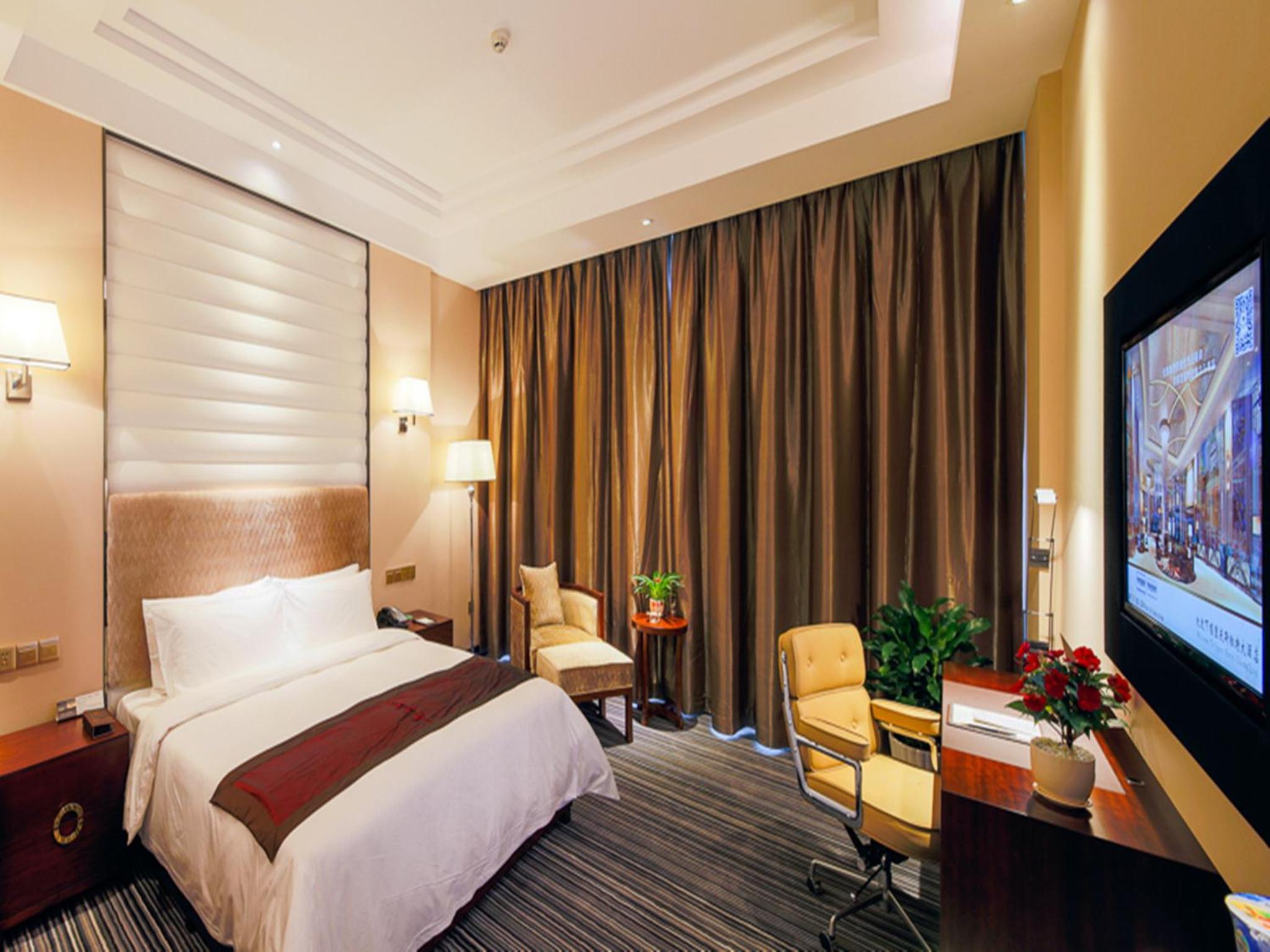 Фото Chongqing Sport Hotel