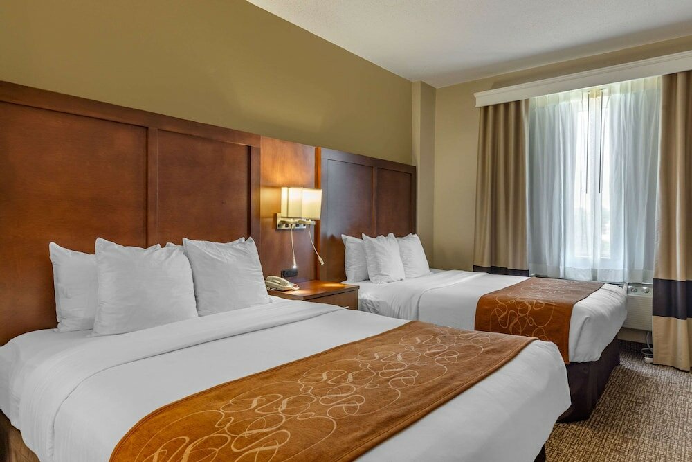 Фото Comfort Suites Raleigh Walnut Creek