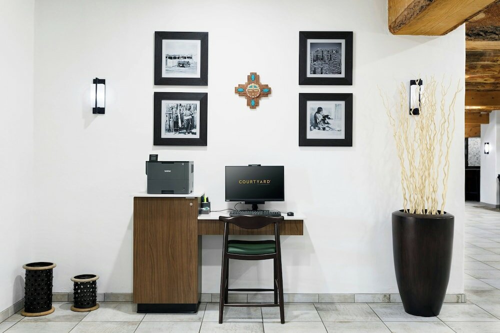 Фото Courtyard by Marriott Albuquerque