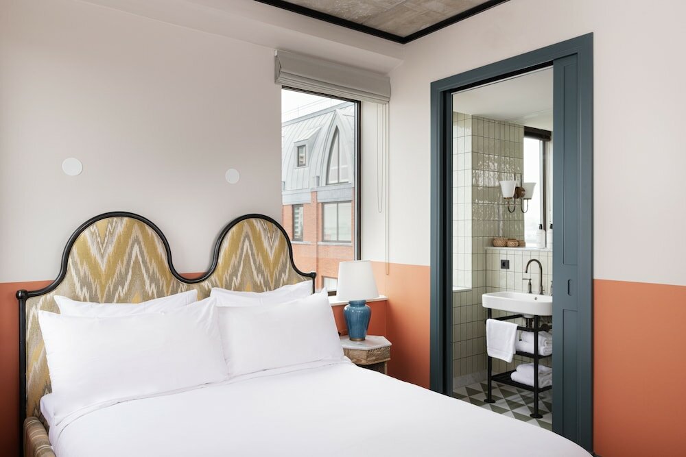 Фото The July - Boat & Co