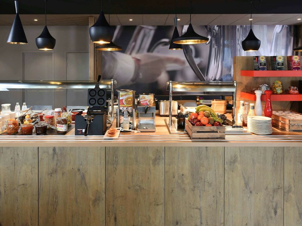 Фото Ibis Charleroi Airport Brussels South