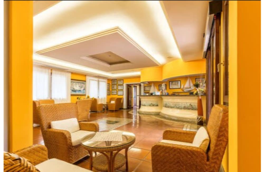 Фото Hotel Santa Maria