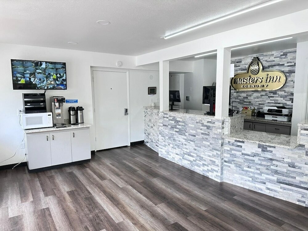 Фото Masters Inn Atlanta - Doraville at I-85 & 285