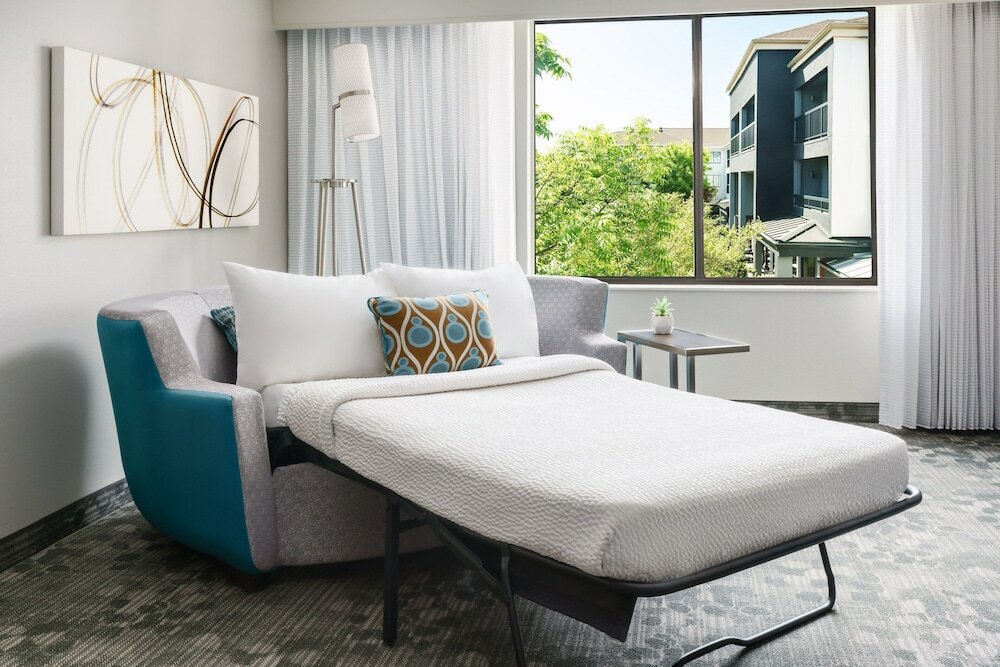 Фото Courtyard by Marriott Dallas - Lewisville