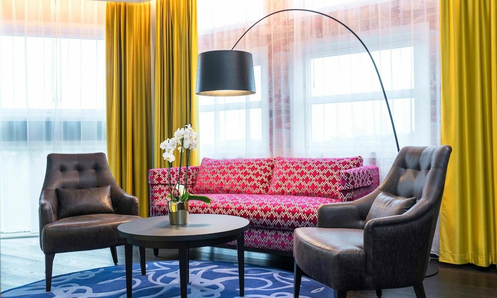 Фото Thon Hotel Bergen Airport