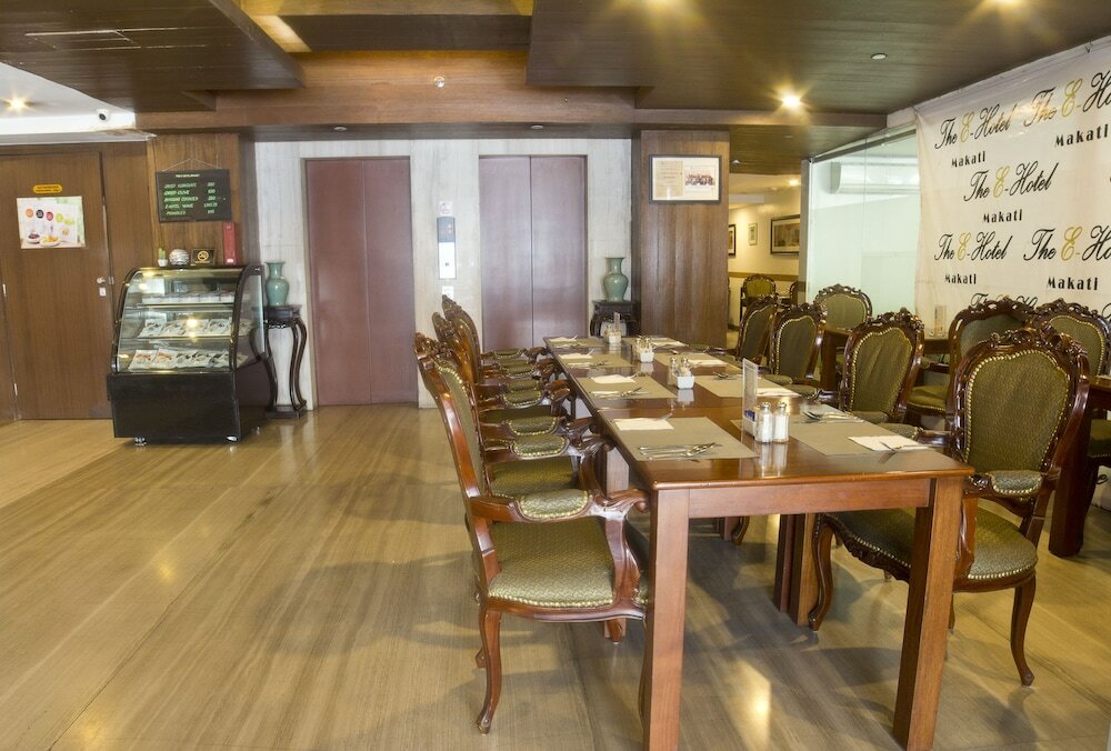 Фото The E-Hotel Makati