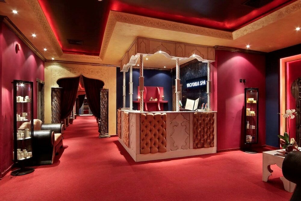 Фото Hotel Favorit