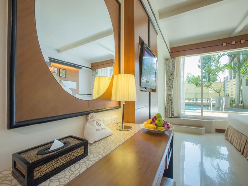 Фото Asia Cha-am Hotel