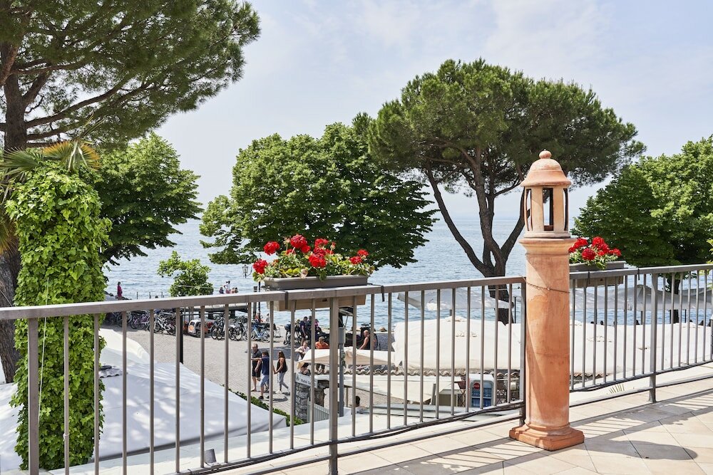 Фото Hotel Astoria