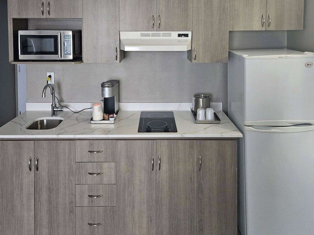 Фото Radisson Hotel Montreal Airport