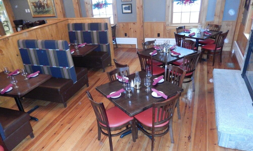 Фото The Lyme Inn