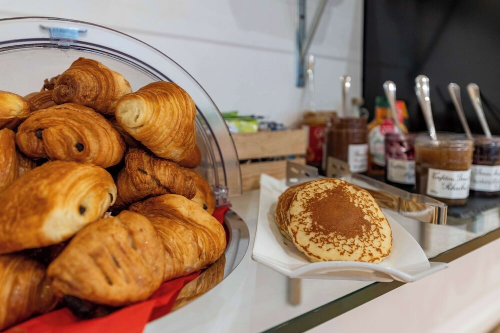 Фото Hotel George