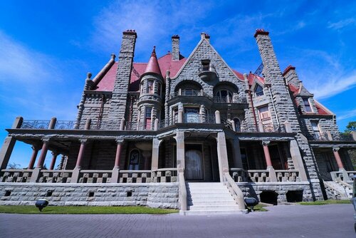 Внешний вид отеля James Bay Inn Hotel & Suites в Виктории, фото 2