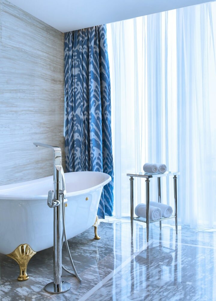 Фото The Azure Qiantang, a Luxury Collection Hotel, Hangzhou