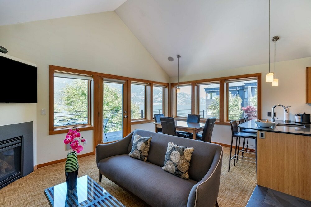 Фото Best Western Plus Hood River Inn