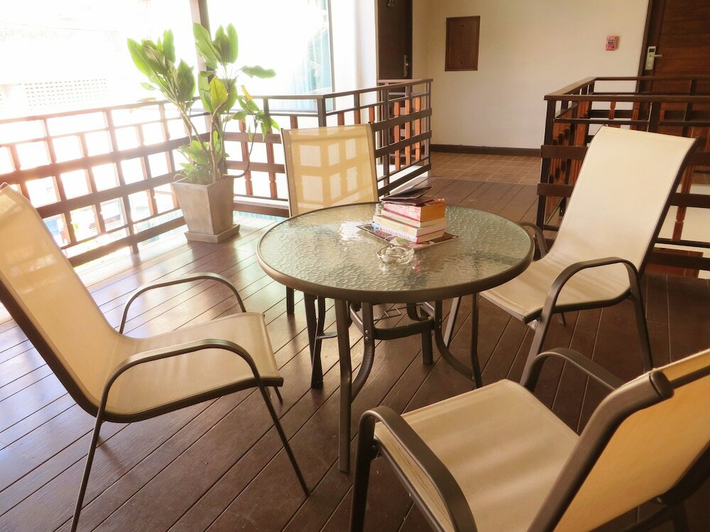 Фото Goldenbell Hotel Chiangmai