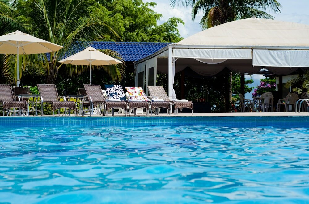 Фото Colonial Plaza Hotel