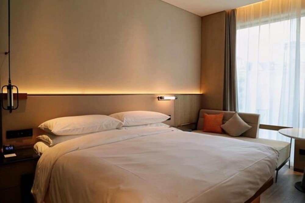 Фото Hanting Hotel Suzhou Guanqian Street Chayuanchang