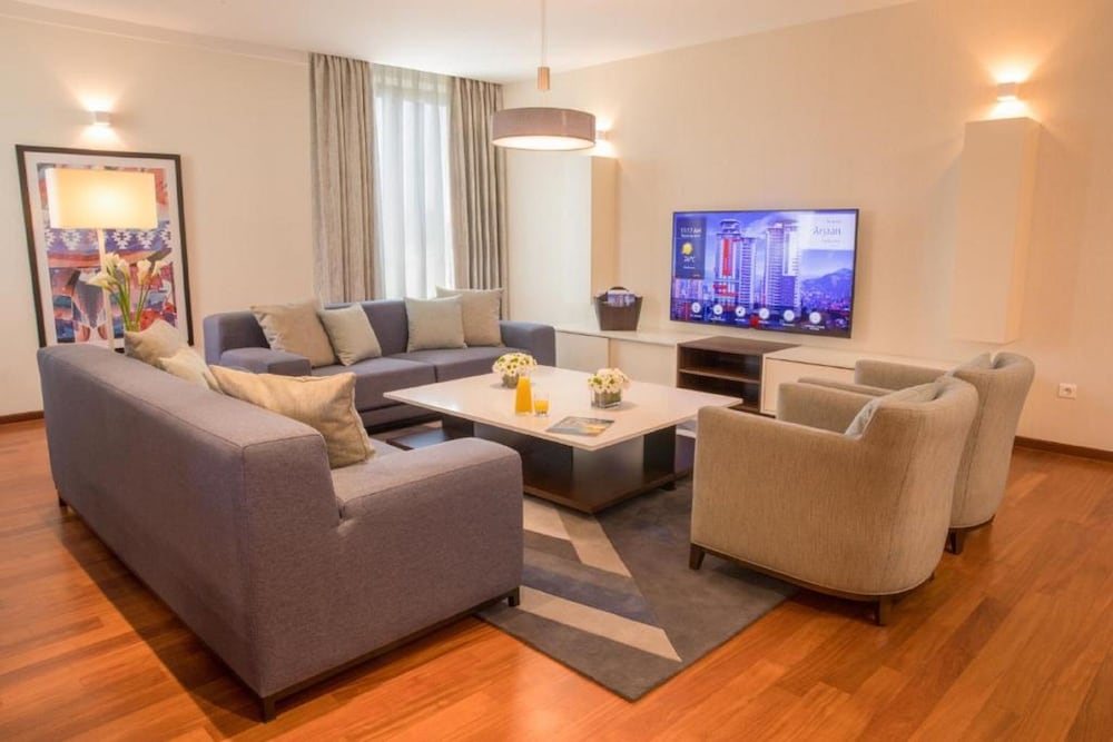 Фото Bosmal Arjaan by Rotana