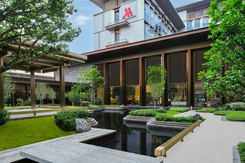 Гостиница Guangzhou Marriott Hotel Baiyun в Китае