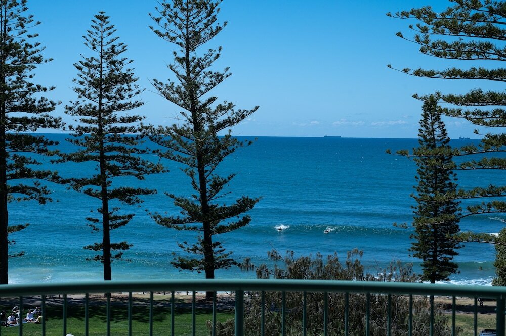 Фото Norfolks on Moffat Beach