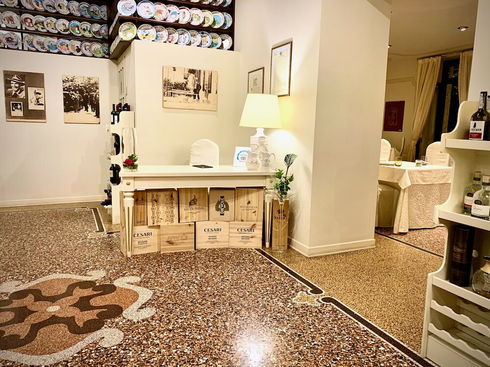 Фото Albergo Ristorante Gardesana S