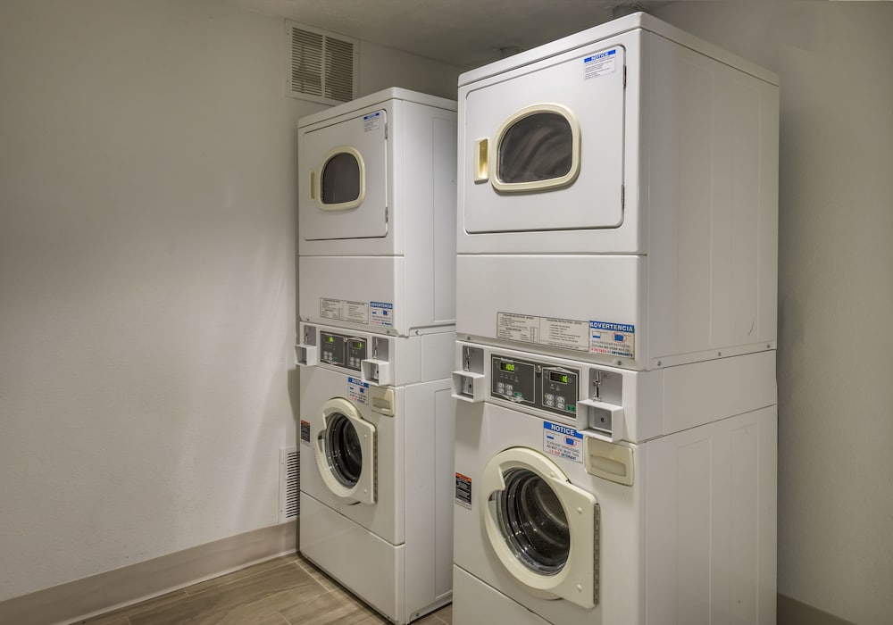 Фото Holiday Inn Express & Suites Carson City, an Ihg Hotel