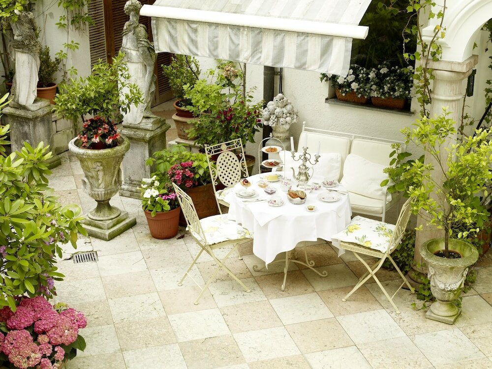 Фото Hotel Opera