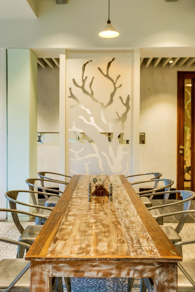 Фото The Manor New Delhi