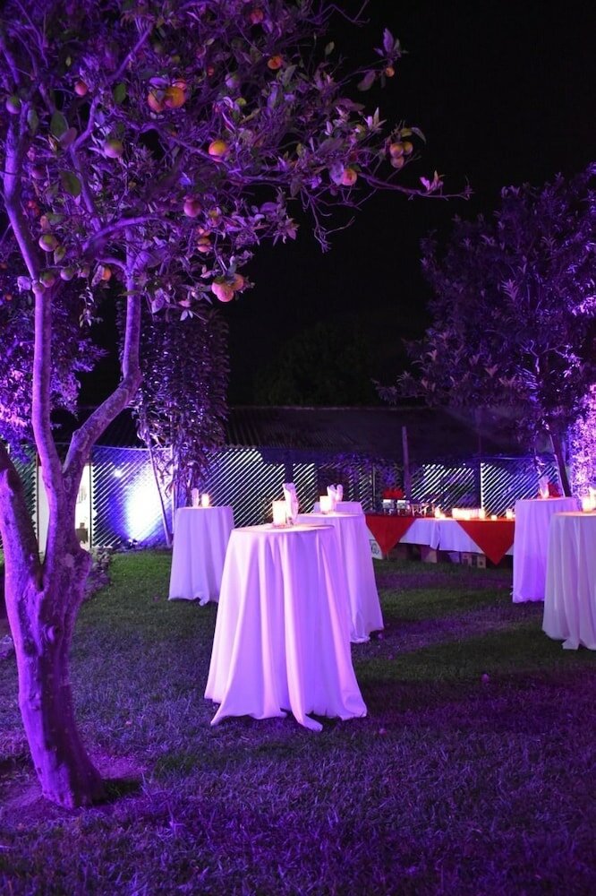 Фото Hotel Monasterio