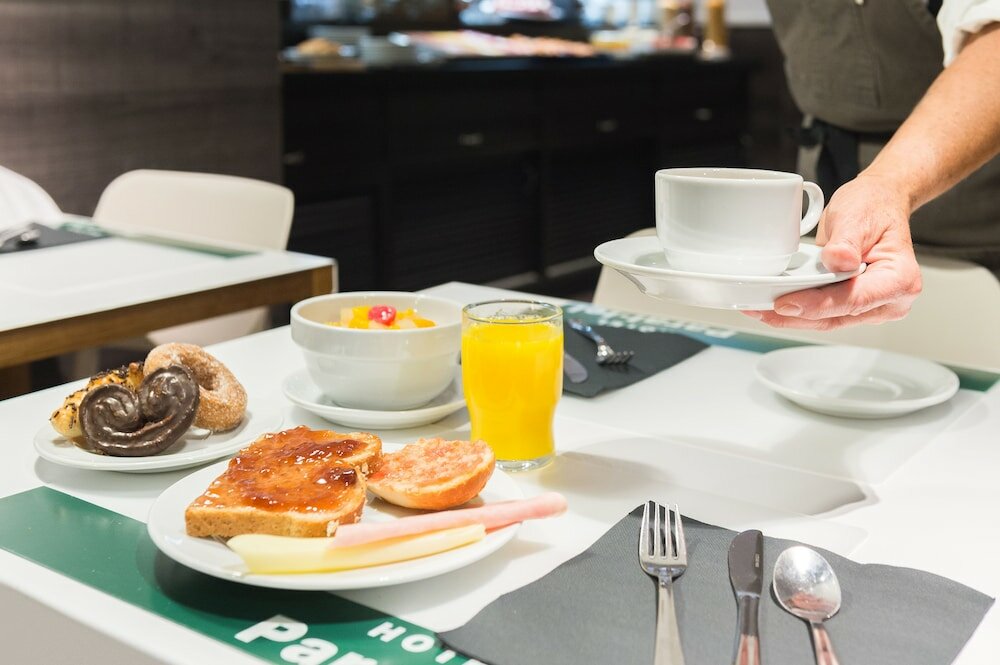 Фото Hotel Paral·lel