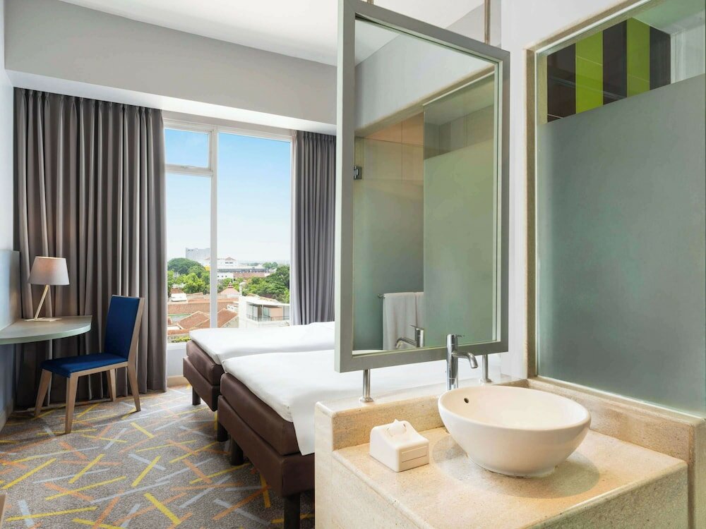 Фото Ibis Styles Malang