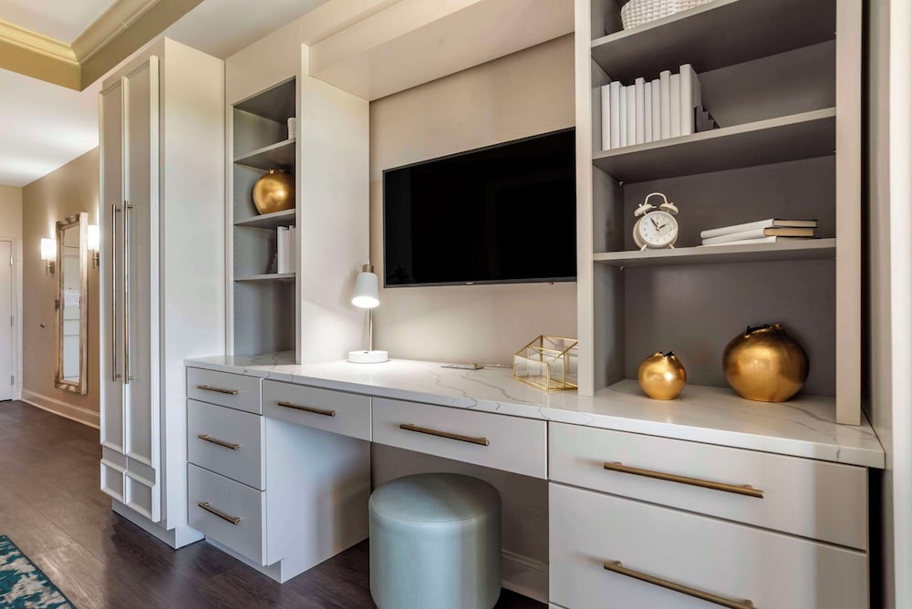 Фото Lyric Hotel West End, Ascend Hotel Collection