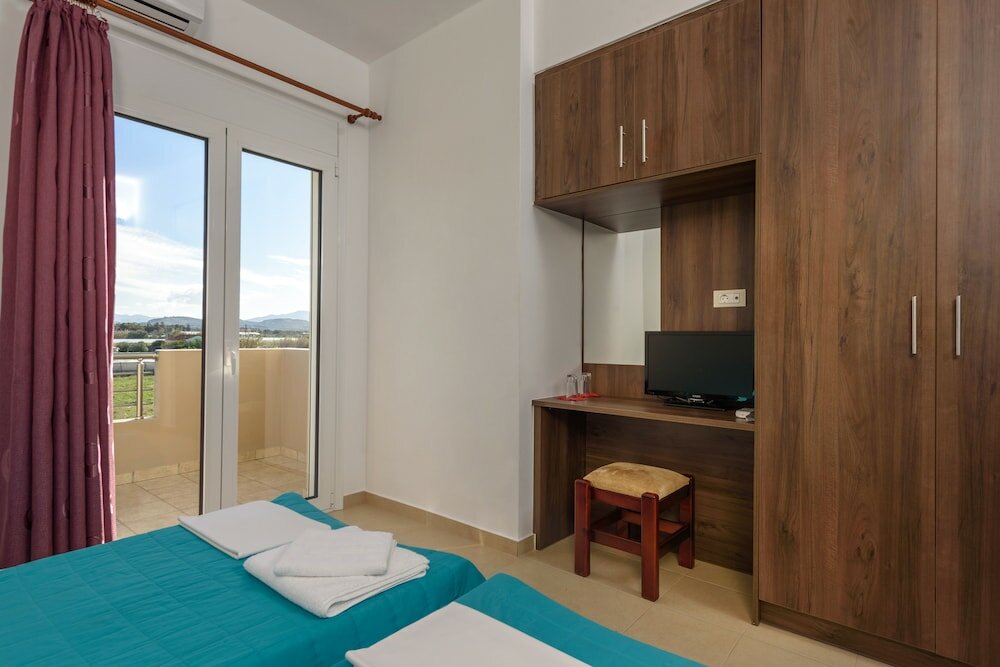 Фото Elpidis Villa