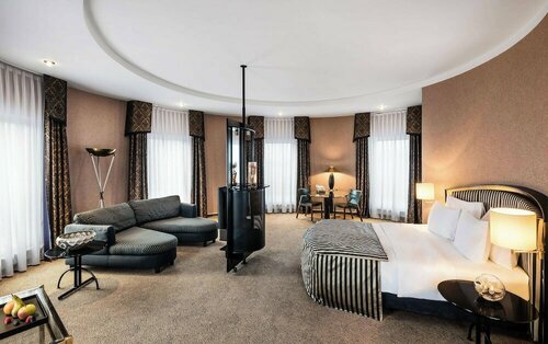 Внешний вид отеля Lindner Hotel Airport в Дюссельдорфе, фото 4