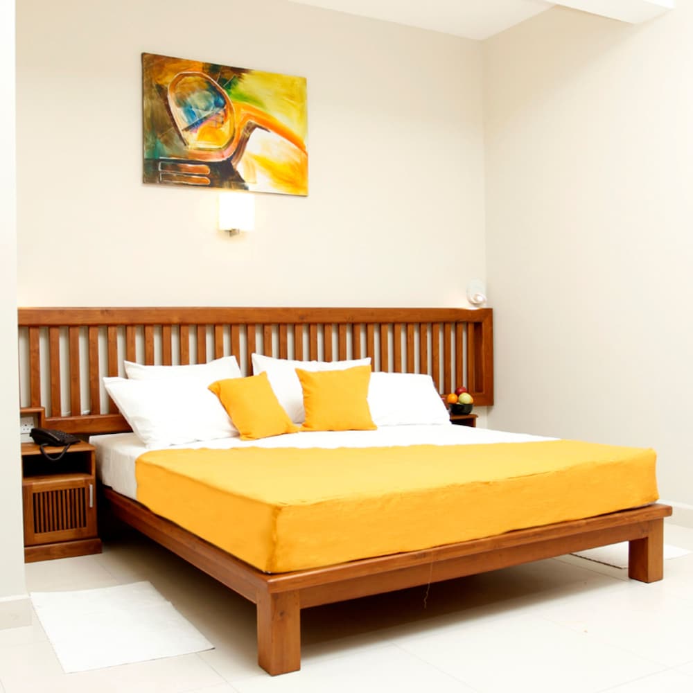 Фото Port View City Hotel