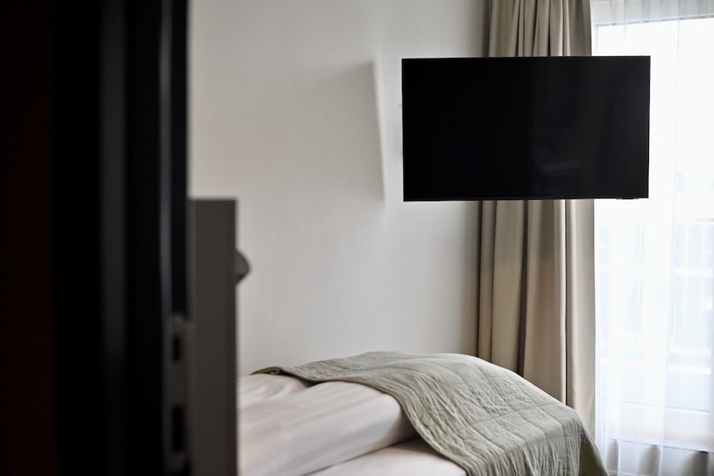 Фото Hotel Local 101