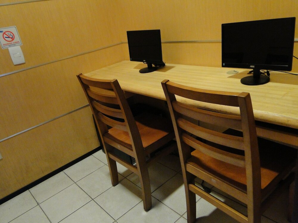 Фото Plaza Praia Suites