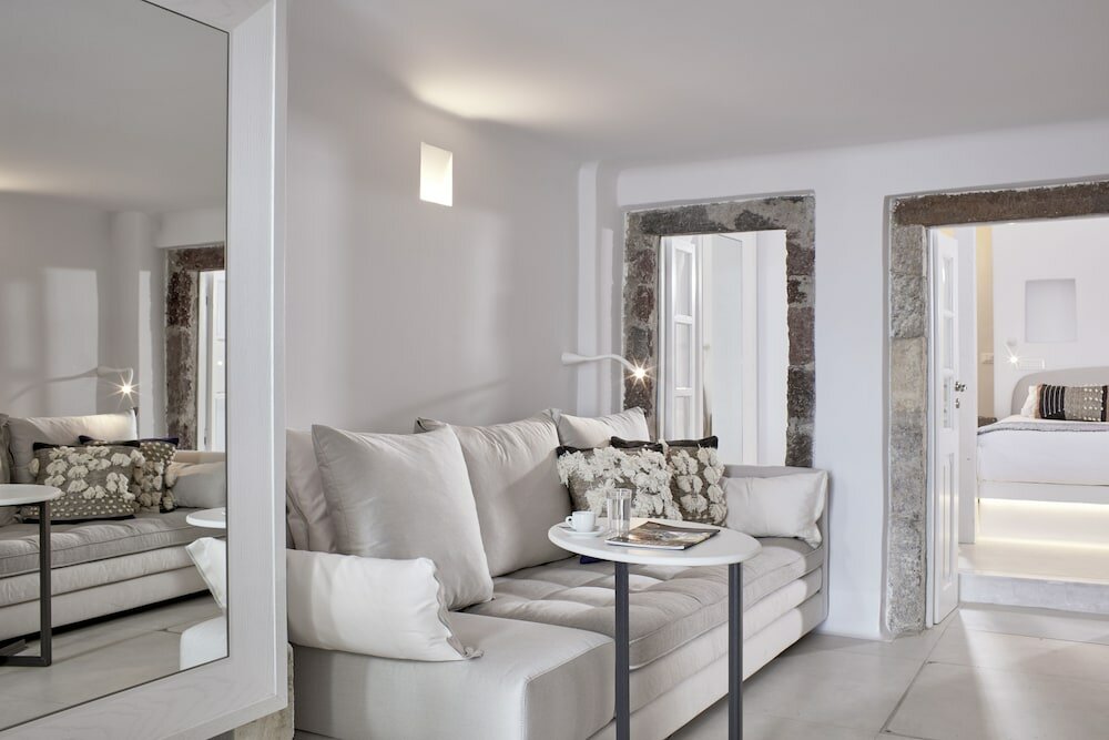 Фото Cosmopolitan Suites