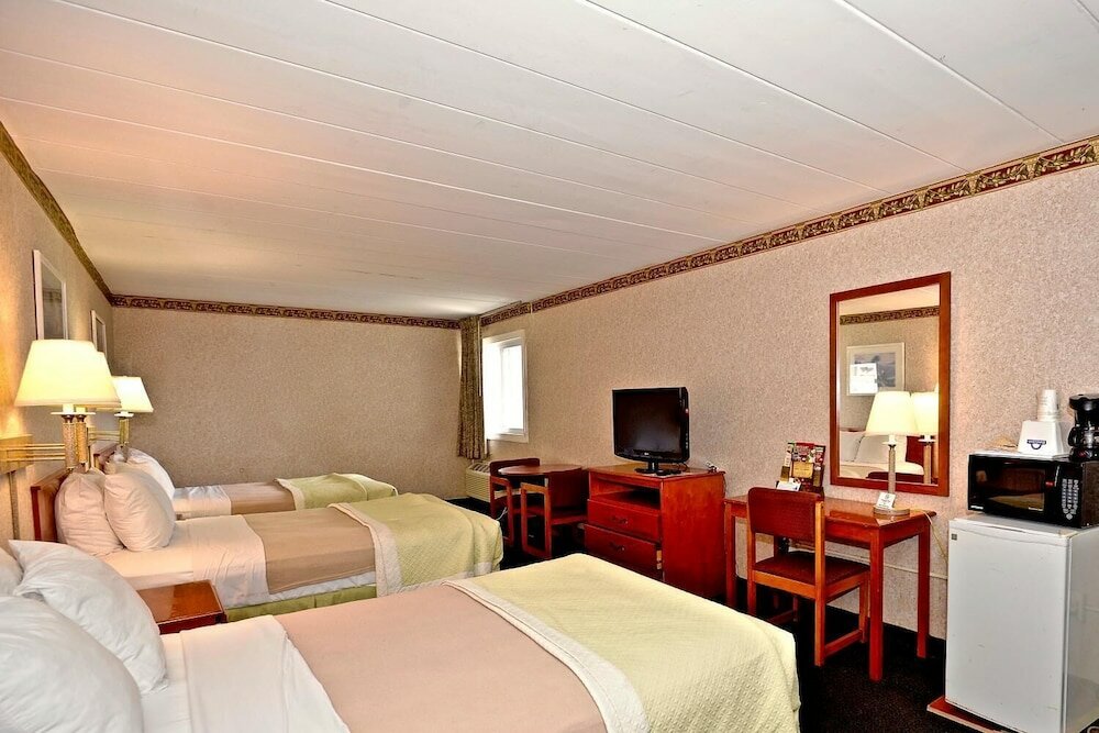 Фото Days Inn by Wyndham Atlantic City Beachblock