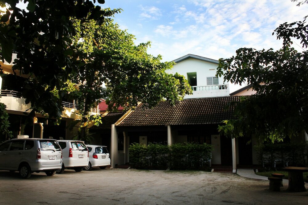 Фото Baan Pron Phateep