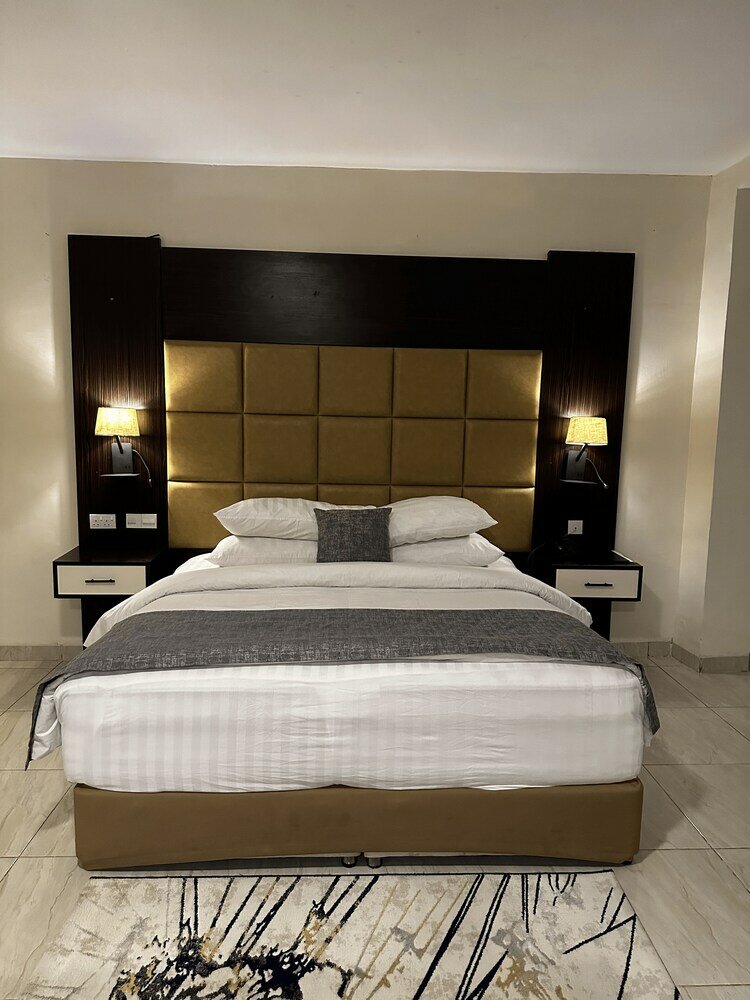 Фото Rollace Hotel