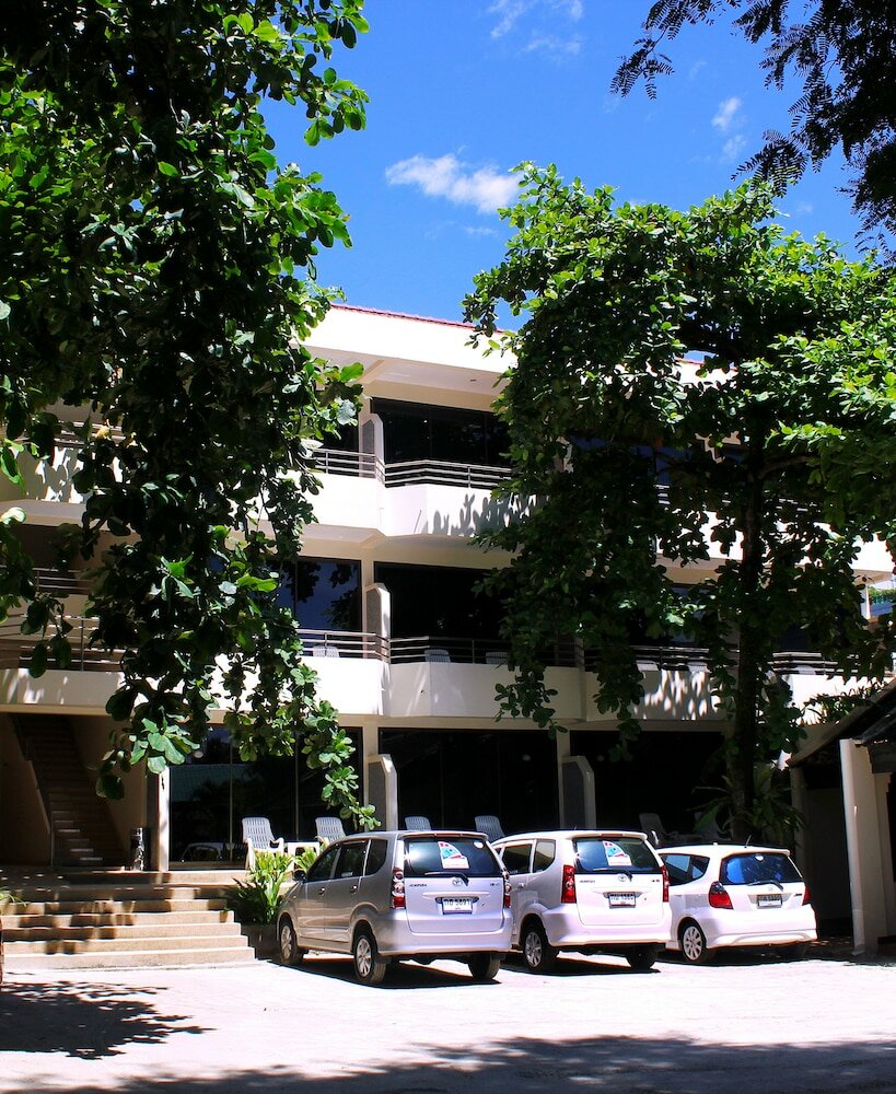 Фото Baan Pron Phateep