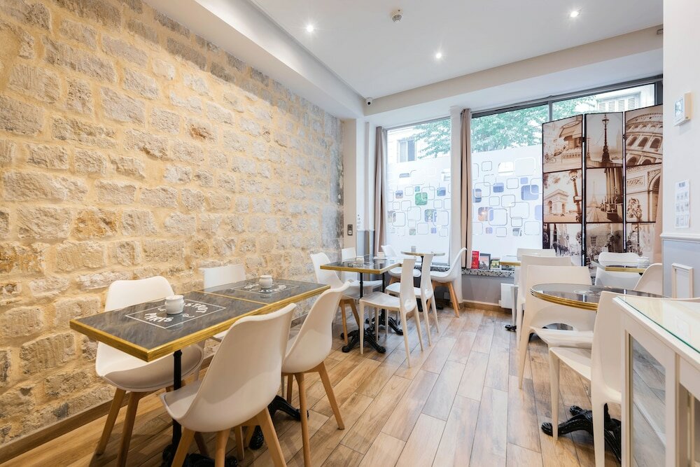 Фото Hôtel District République