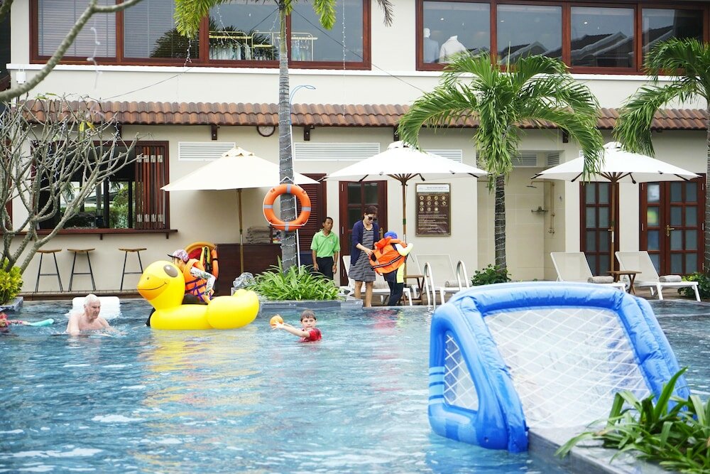 Фото Silk Sense Hoi An River Resort