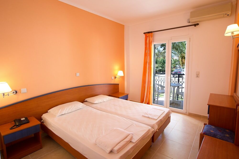 Фото Hotel Metaxa