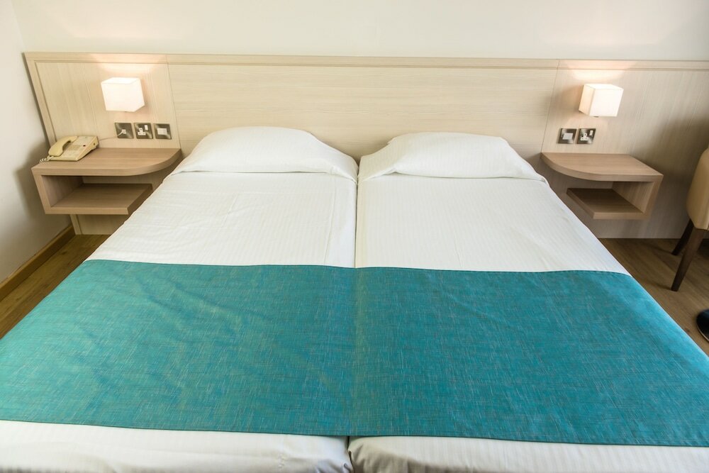 Фото Cynthiana Beach Hotel