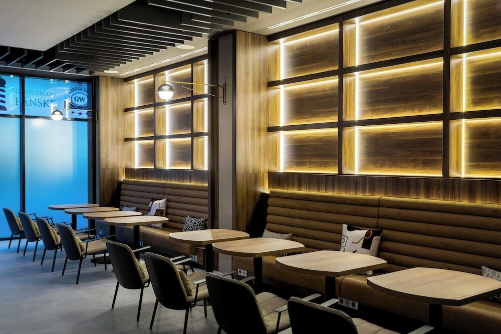 Фото АС Hotel by Marriott Bratislava Old Town