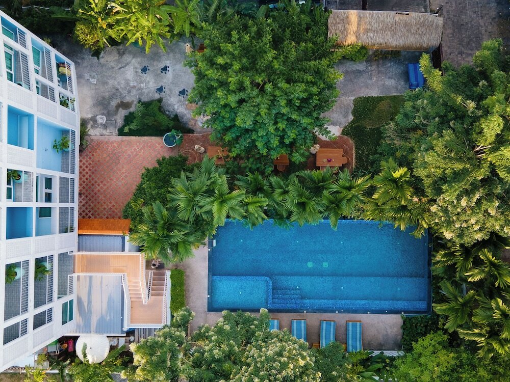 Фото Dee Prom Pattaya Hotel