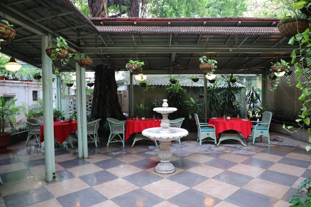 Фото The Elgin Fairlawn Kolkata